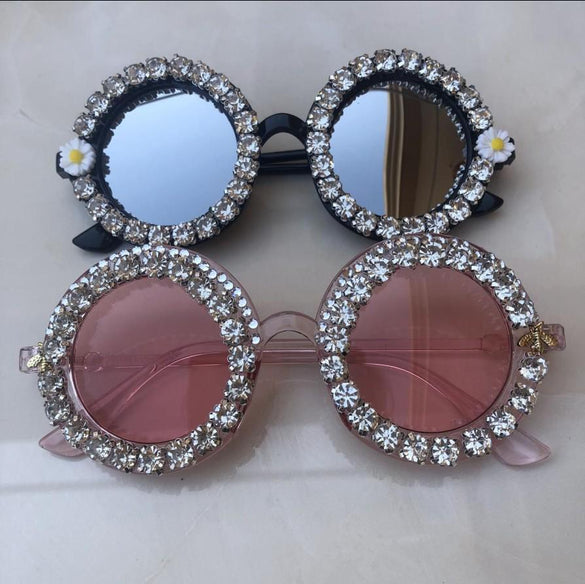 2019 M16 Gorgeous Women Sunglasses Crystal Diamond Handmade Round Eyewear UV400 Mirror Lens Flower Design Summer Sun Glasses